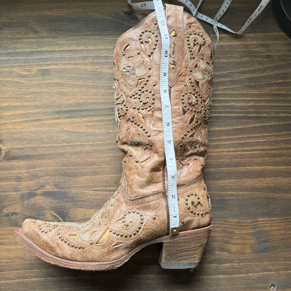 Corral Cross Studded Snip Toe Boots - Picture 8 of 9